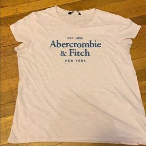 ⚡️Abercrombie & Fitch Women’s T⚡️